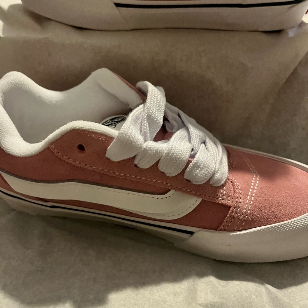 Vans Kids Sneakers in Pink and White